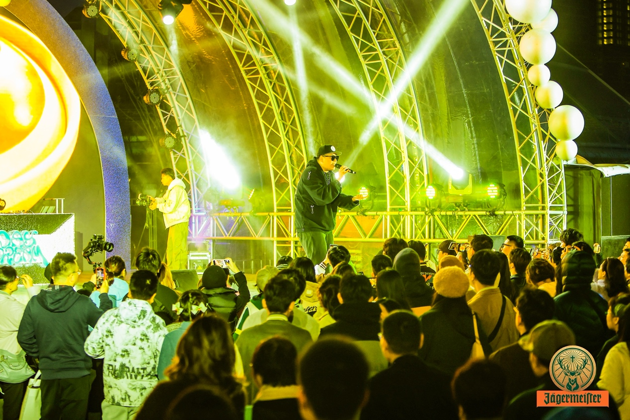 收官周主舞台重磅艺人演出