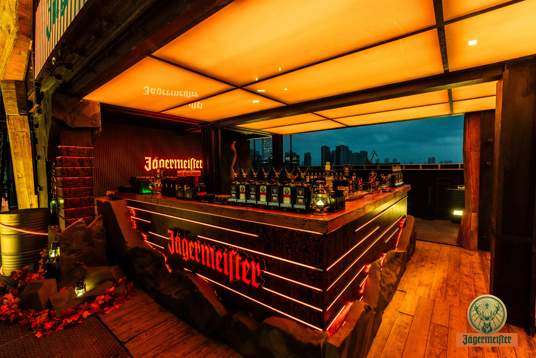 野格巨鹿装置正面特写